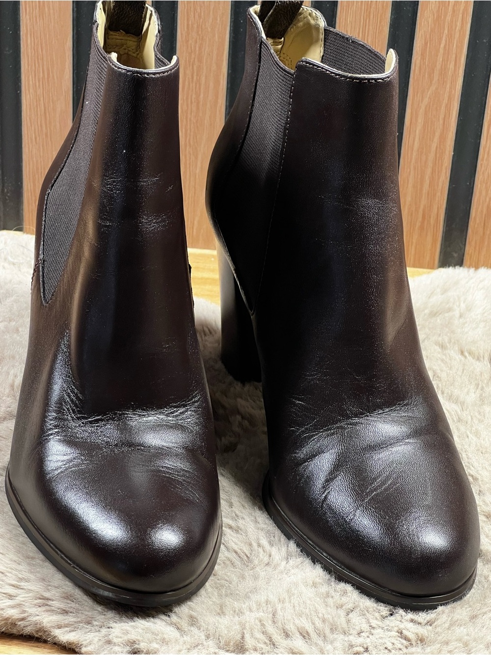 Michael Kors Lottie Leather Ankle Booties Brown Block Heel Size 8M - Picture 4 of 13